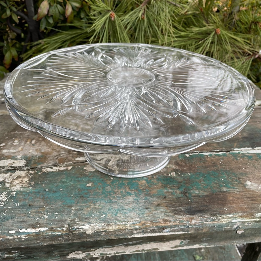 Royal Limited Crystal Cake platter vintage style